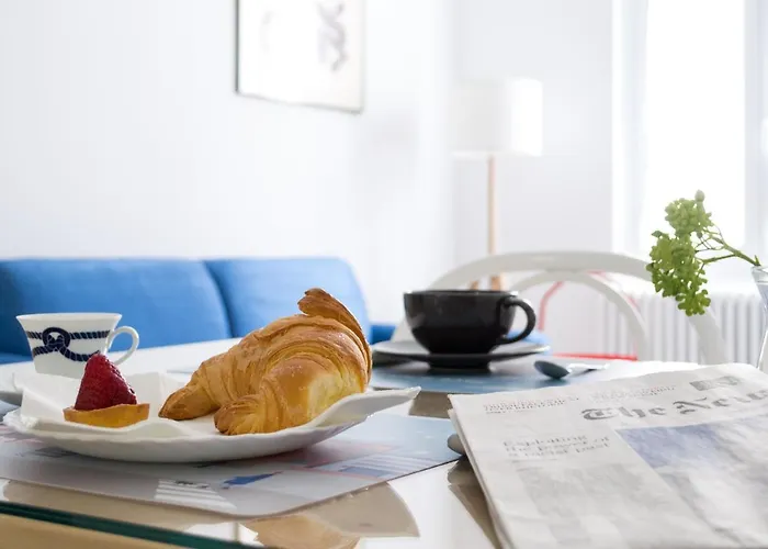 Housmart Vicolo Bolognetti شقة *